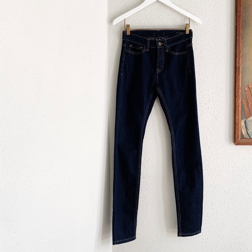 ⋒ BDG HIGH RISE CIGARETTE SKINNY JEAN ⋒
